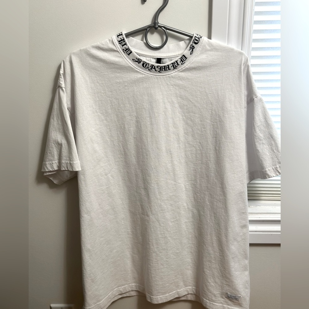 Stampd White crew neck t-shirt logo neck tattoo small men’s oversized